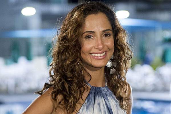 O desastre gastronômico de Camila Pitanga é o novo hit nas redes sociais