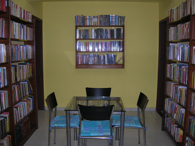 Cantinho do leitor: locação de livros