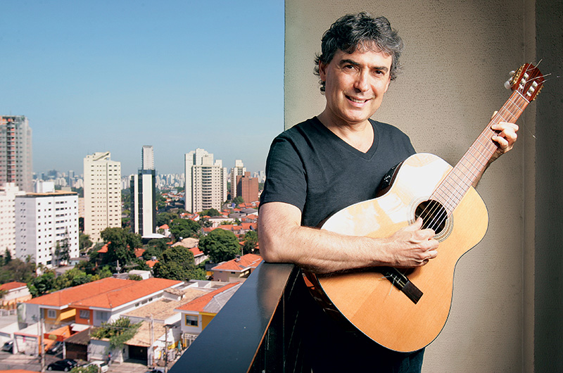 Deputado do PSOL vira cantor e fará show no Espaço Satyros