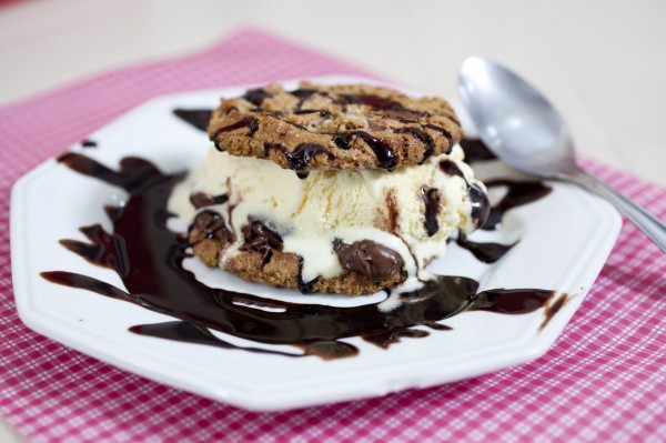 Cookie Sandwich, do Bistrô Burger, na Padre Eustáquio.