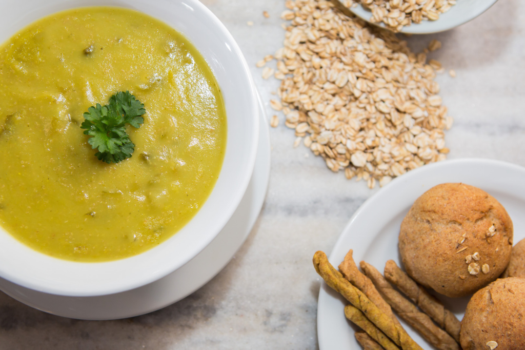 Testamos: cinco receitas de cremes saudáveis para esquentar nesse friozinho