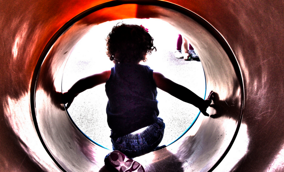 Como organizar as brincadeiras das crianças no condomínio?