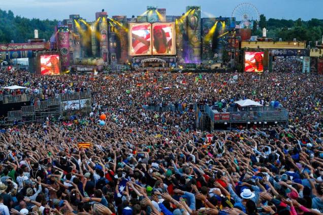 Versão brasileira do Tomorrowland acontece nos dias 1, 2 e 3 de maio de 2015 Versão brasileira do Tomorrowland acontece nos dias 1, 2 e 3 de maio de 2015