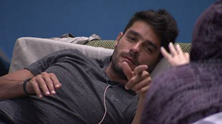 Diego, do BBB 14, diz que chegou a assaltar por causa de vício em drogas