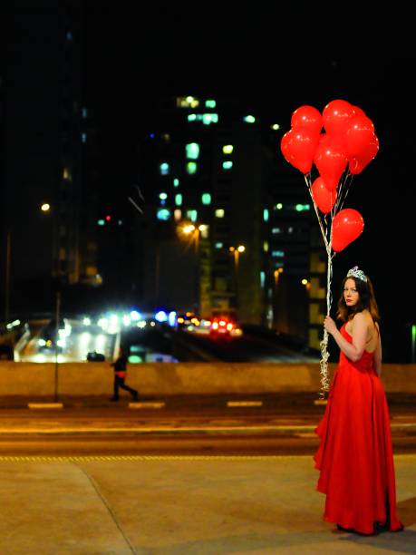 Cléo de Páris é Jocasta em Édipo na Praça