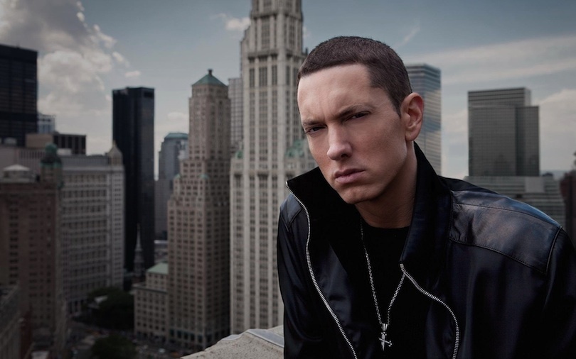 Eminem libera mais uma música do próximo disco