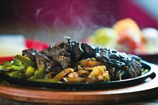Fajita de filé-mignon: receita levemente apimentada Fajita de filé-mignon: receita levemente apimentada