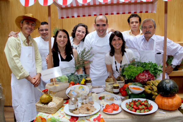 Domingo é dia de feira do Emiliano