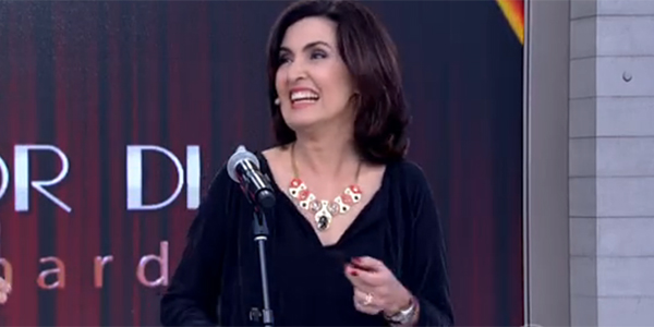 Sim, Fátima Bernardes cantou e dançou ‘Segure o Tchan’