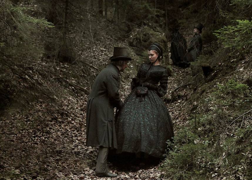 Johannes Zeiler e Isolda Dychauk em Fausto: o drama dirigido pelo russo Aleksandr Sokurov reinventa a lenda alemã Johannes Zeiler e Isolda Dychauk em Fausto: o drama dirigido pelo russo Aleksandr Sokurov reinventa a lenda alemã