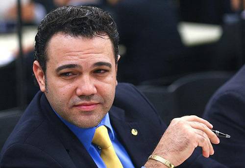 Viu isso? Marco Feliciano aceitou convite para participar de festival gay