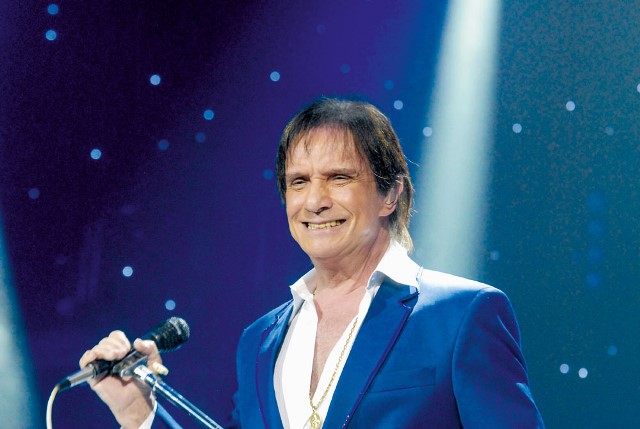 Roberto Carlos fará show de 12 milhões de reais em Havana, Cuba