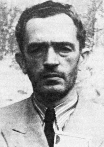 Graciliano em 1936, fichado pelo Dops Graciliano em 1936, fichado pelo Dops