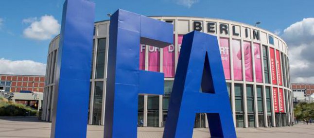 Carregador em formato de Pokébola e acessórios de madeira deram o que falar na IFA 2016