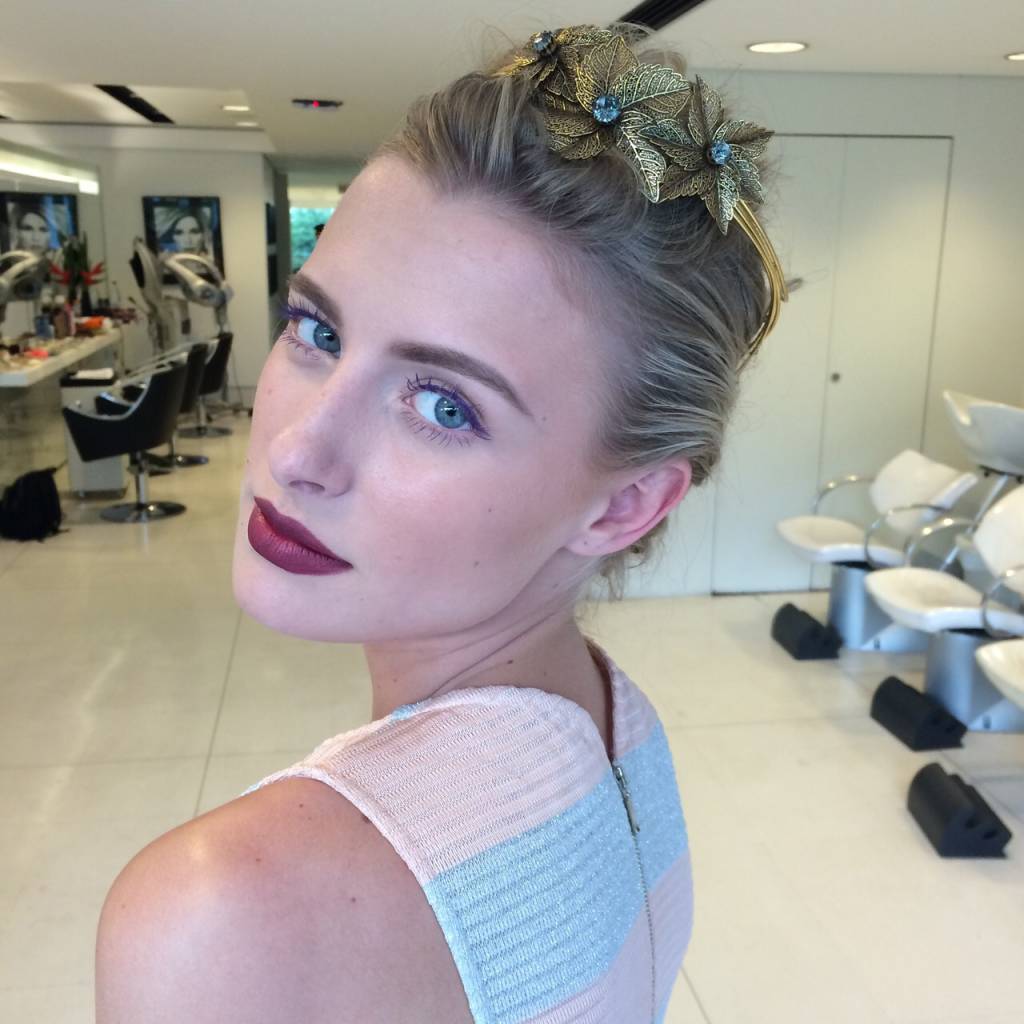 Abuse dos acessórios para os cabelos neste fim de ano