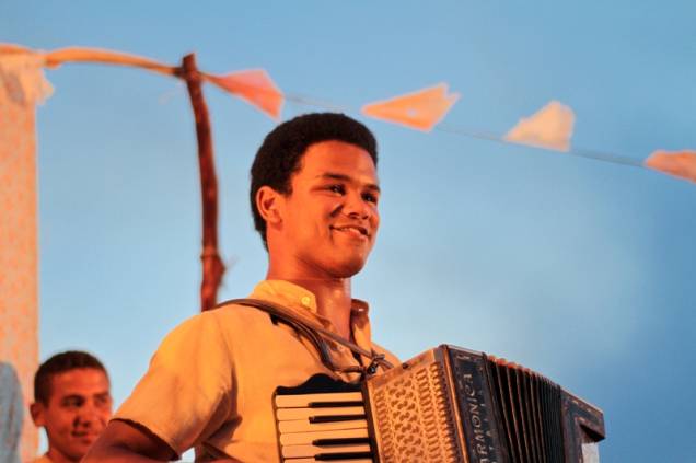 Gonzaga - De Pai pra Filho: o músico Land Vieira interpreta Luiz Gonzaga quando jovem Gonzaga - De Pai pra Filho: o músico Land Vieira interpreta Luiz Gonzaga quando jovem