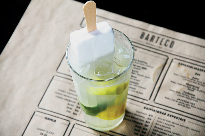 Versão: de lima-da-pérsia mais limões taiti e siciliano Versão: de lima-da-pérsia mais limões taiti e siciliano