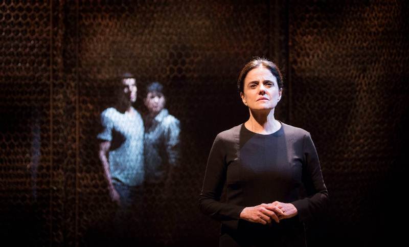 A atriz Lubna Azabal, em Incêndios: a protagonista de um drama ambientado no Líbano A atriz Lubna Azabal, em Incêndios: a protagonista de um drama ambientado no Líbano