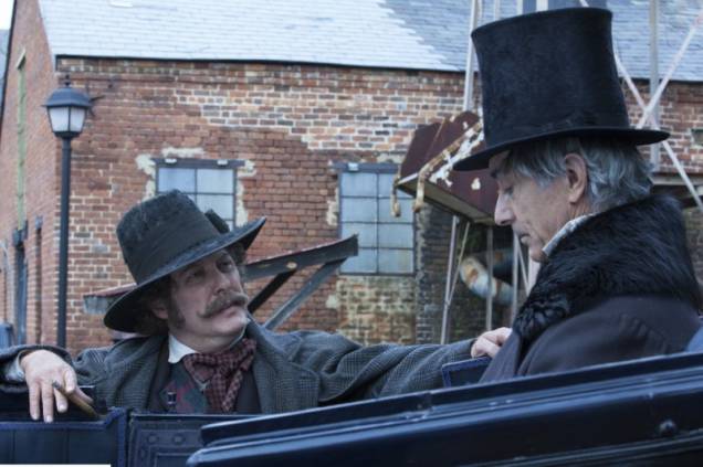 "Lincoln: Steven Spielberg é famoso por criar cenas com exagero de emoções e sentimentalismo "Lincoln: Steven Spielberg é famoso por criar cenas com exagero de emoções e sentimentalismo