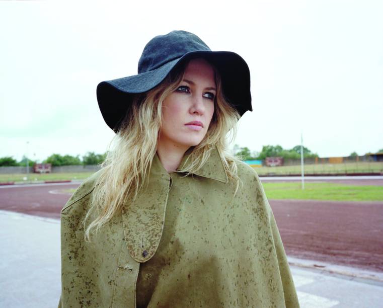 Ladyhawke: cantora neozelandesa