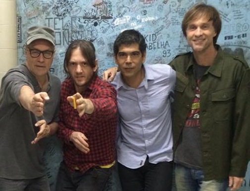 Legião Urbana anuncia retorno com André Frateschi como vocalista