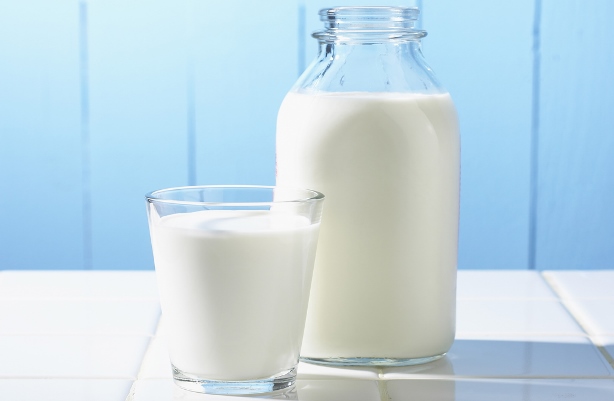 Tem intolerância à lactose? Conheça outros tipos de leite que podem entrar na sua dieta