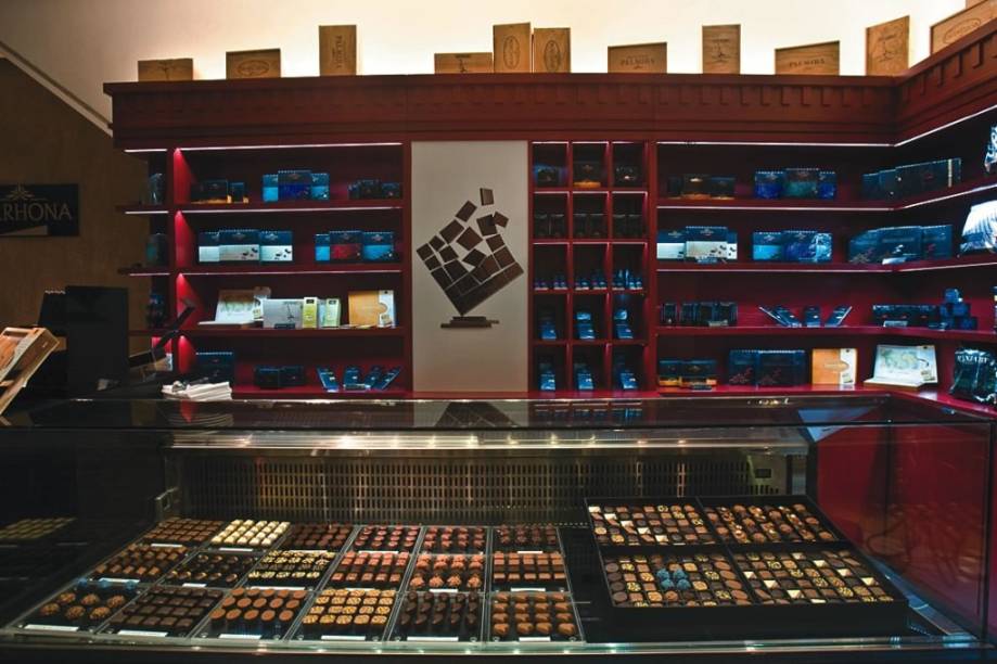 Vitrine da matriz nos Jardins Vitrine da matriz nos Jardins