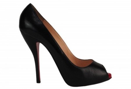 louboutin-sapato-peep-toe-christian-e1431386470751