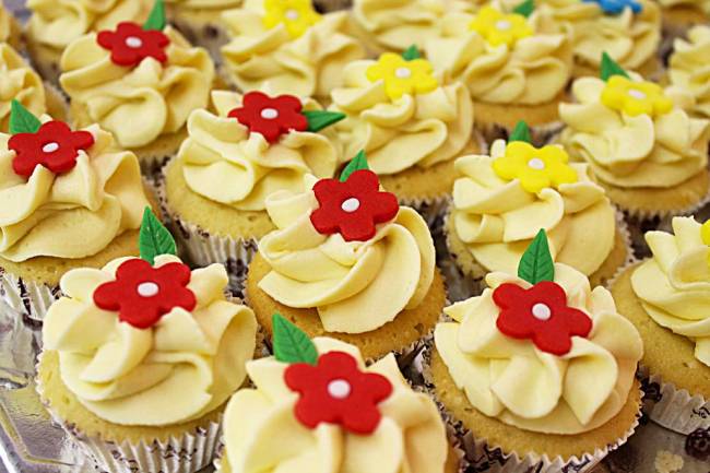 Confeitaria da Luana Davisohn - cupcakes de primavera