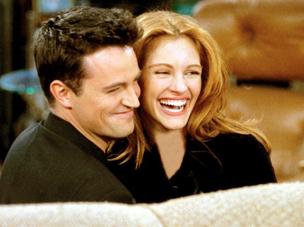 Matthew Perry, o Chandler de ‘Friends’, está internado há três meses