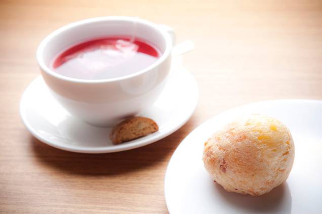 Uma das opções salgadas é o pão de queijo da Serra da Canastra (MG) Uma das opções salgadas é o pão de queijo da Serra da Canastra (MG)