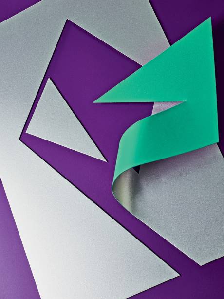 Uma das colagens de Ferreira Gullar, expostas na Dan Galeria Uma das colagens de Ferreira Gullar, expostas na Dan Galeria