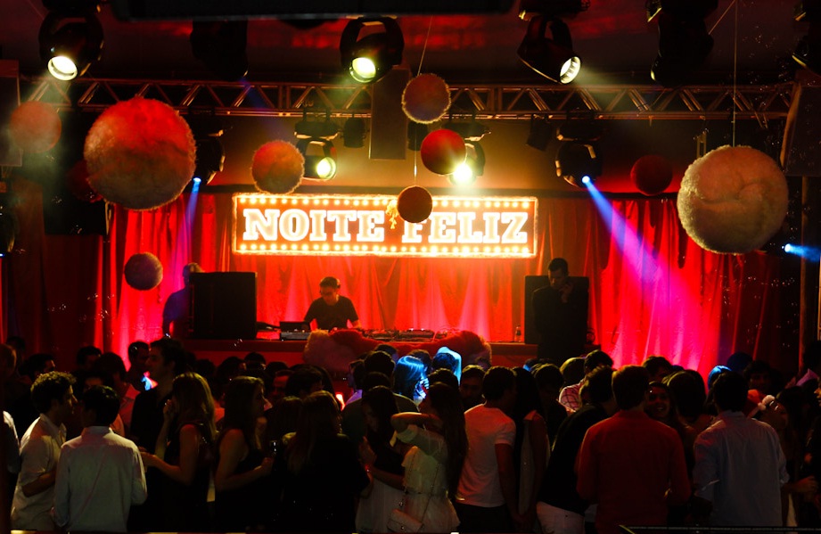 noite-feliz.jpeg