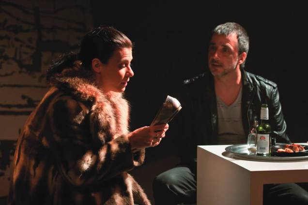 Drama com Flávia Zillo e Joelson Medeiros Drama com Flávia Zillo e Joelson Medeiros