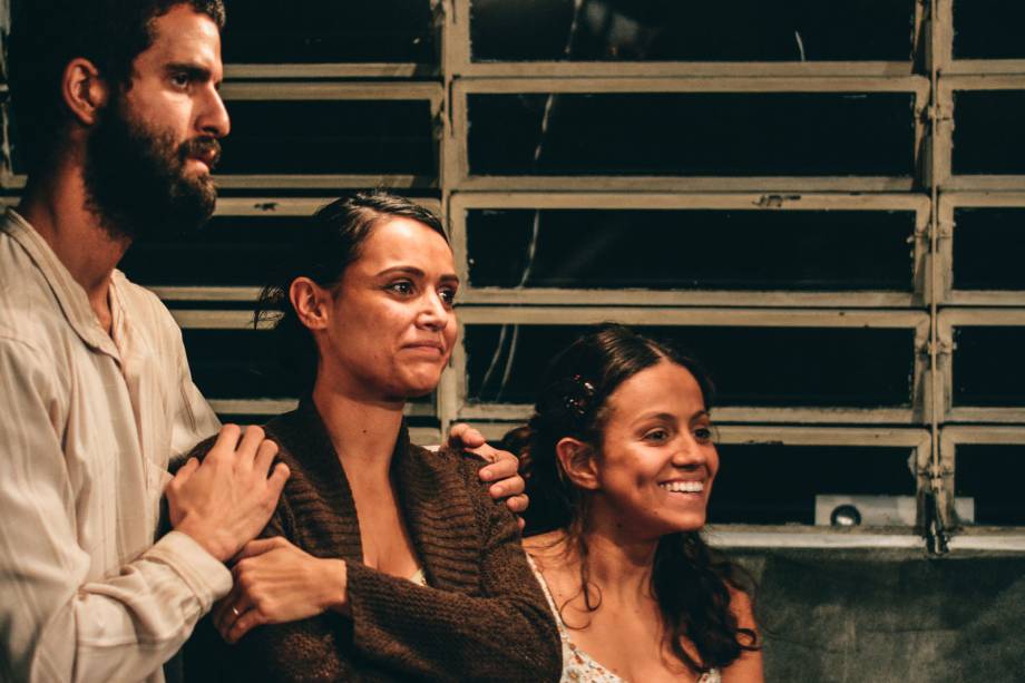 Danilo Rosa, Andressa Andreato e Júlia Freire Danilo Rosa, Andressa Andreato e Júlia Freire