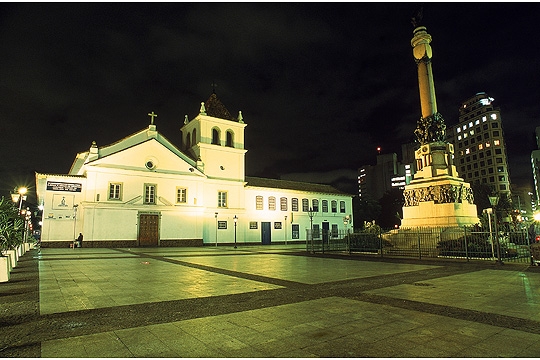 Pátio do Colégio perdeu original e ganhou réplica da Capela Beato José de Anchieta Pátio do Colégio perdeu original e ganhou réplica da Capela Beato José de Anchieta