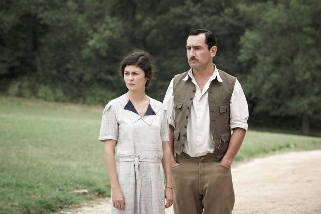 Therese D.: Audrey Tautou interpreta uma mulher acusada de tentar envenar o marido Therese D.: Audrey Tautou interpreta uma mulher acusada de tentar envenar o marido