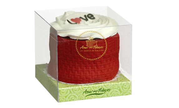 Amor aos Pedaços - Minibolo de Castanhas LOVE Amor aos Pedaços - Minibolo de Castanhas LOVE