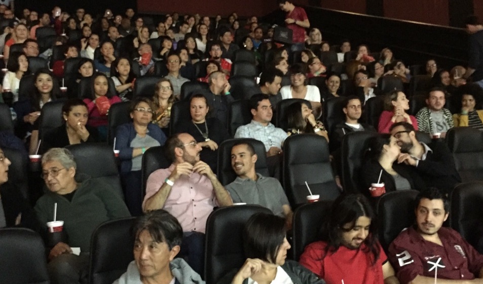 Sessão Vejinha faz sucesso no Cinemark Cidade São Paulo com a exibição de ‘Os 33′