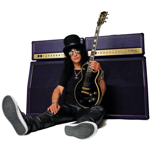Slash: o guitarrista executa músicas da carreira-solo e clássicos de seu antigo grupo, o Guns N’Roses Slash: o guitarrista executa músicas da carreira-solo e clássicos de seu antigo grupo, o Guns N’Roses