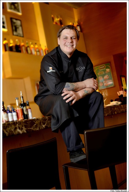 Ele voltou. Spencer Jr. reaparece na noite