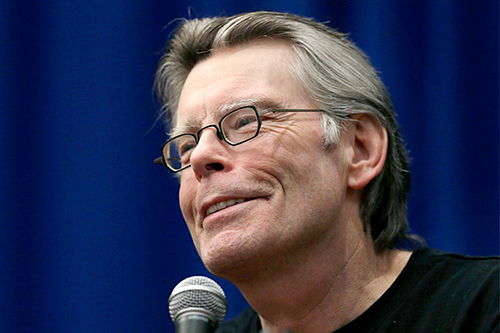Stephen King chama ‘Crepúsculo’ de “pornô para pré-adolescentes” e critica ‘Cinquenta Tons de Cinza’