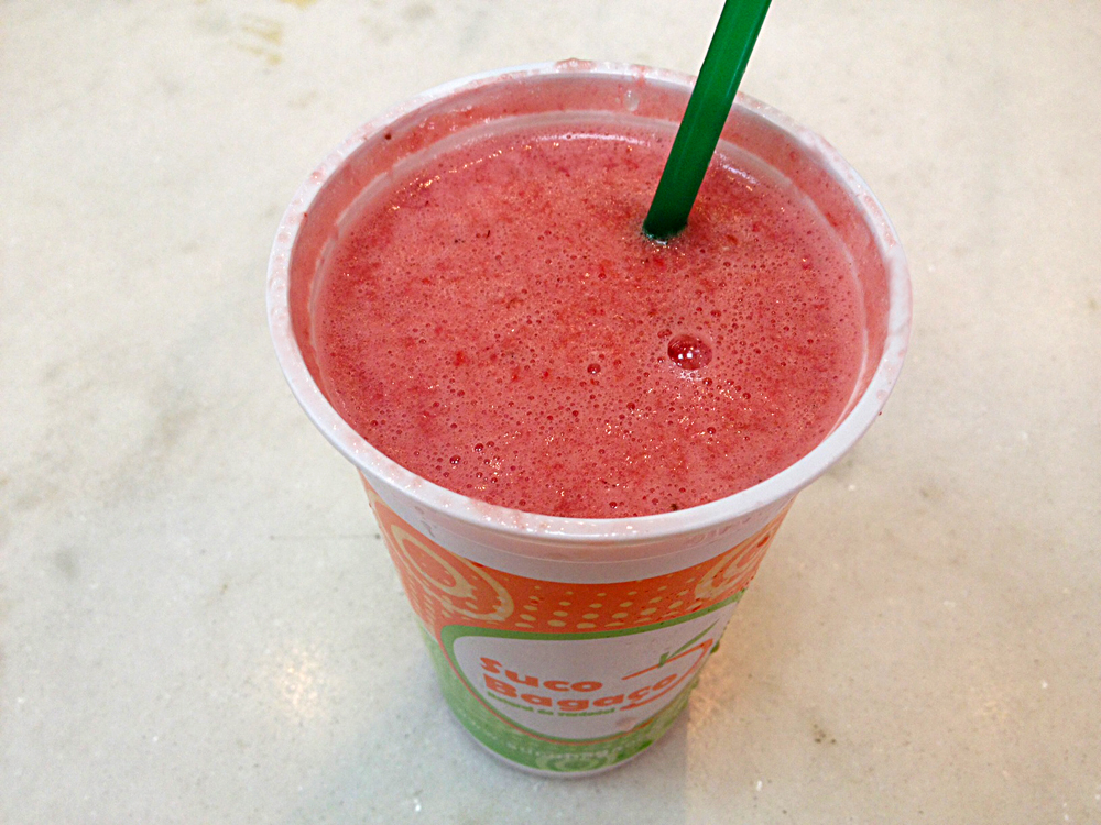 Rede especializada em sucos vende misturas por R$ 2,99