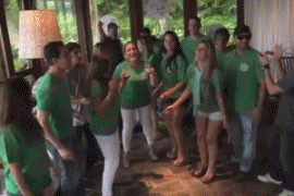 Doze frases que você deve ouvir (e provavelmente falar) neste Carnaval