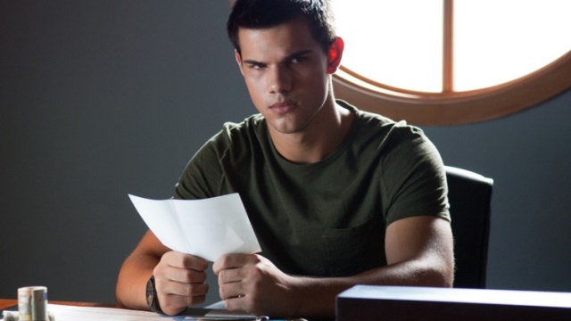 Taylor Lautner, de 'Crepúsculo', entrou para o elenco de 'Scream Queens'