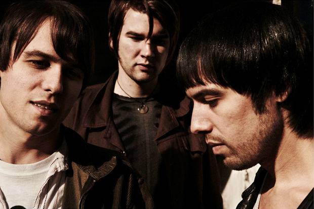 A banda britânica The Cribs
