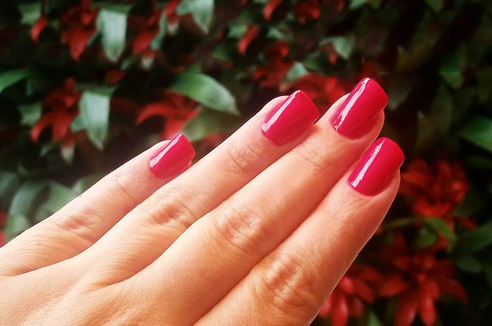 As diferenças entre o alongamento de unhas em gel e acrílico