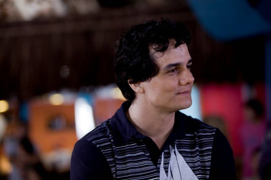 Identidade falsa: Wagner Moura interpreta o golpista Marcelo Nascimento da Rocha em Vips