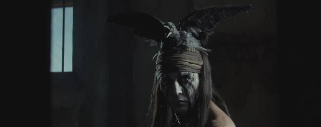 O Cavaleiro Solitário: Johnny Depp vive Tonto, o espírito de um guerreiro indígena O Cavaleiro Solitário: Johnny Depp vive Tonto, o espírito de um guerreiro indígena
