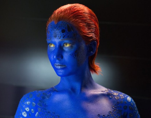 Jennifer Lawrence no papel de Mística ainda jovem Jennifer Lawrence no papel de Mística ainda jovem